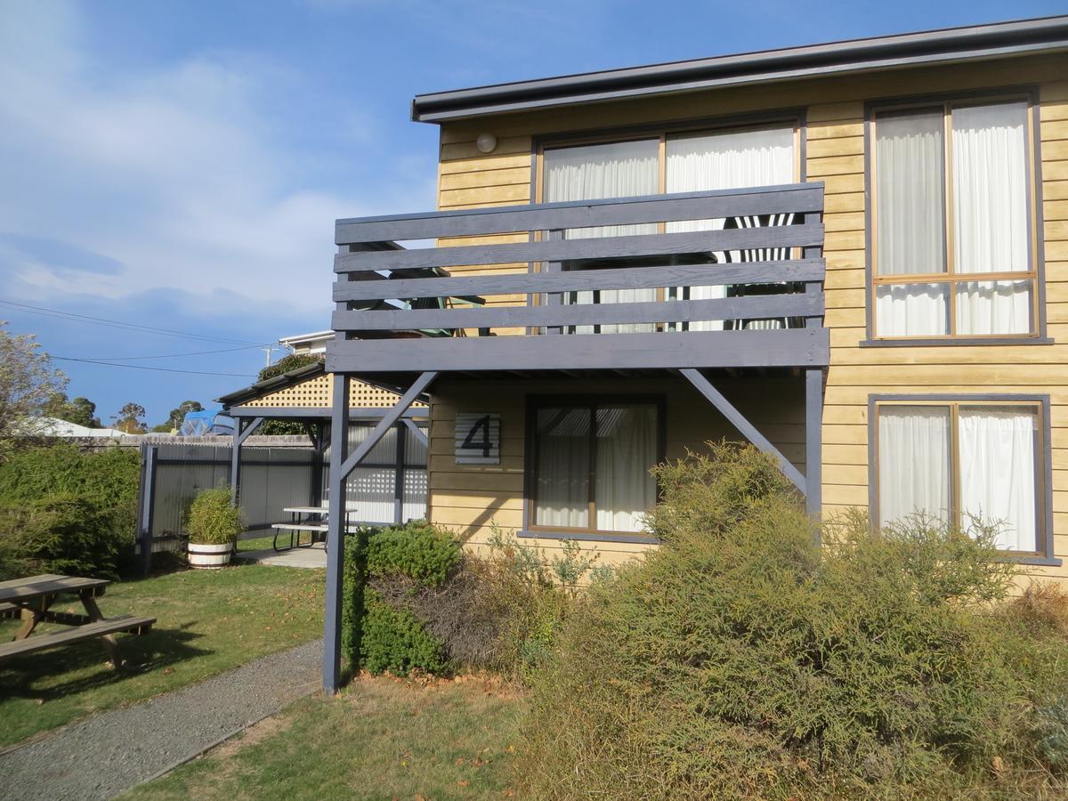 Orford Prosser Holiday Units Exterior photo
